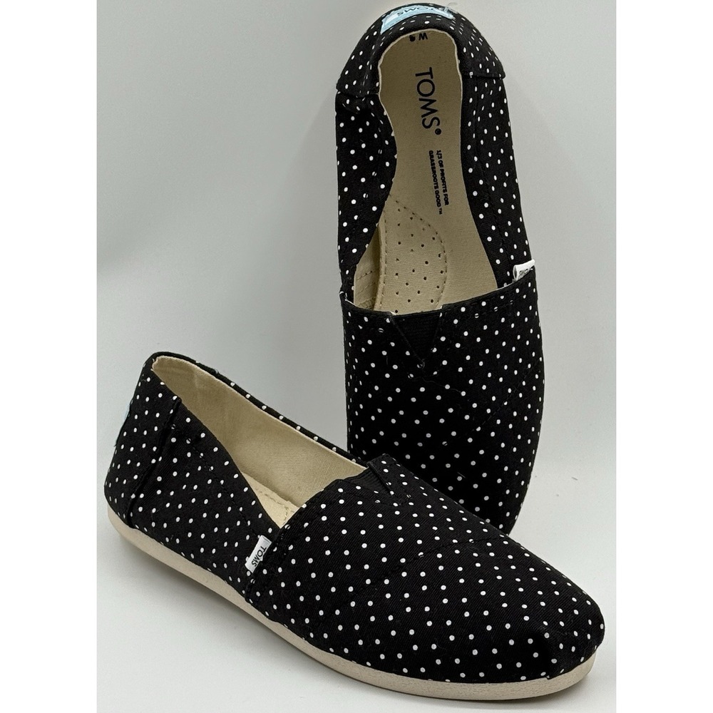 TOMS Black & White Polka Dot Flats Slip‎ on Wmn's Sz 6 NWOT Comfort